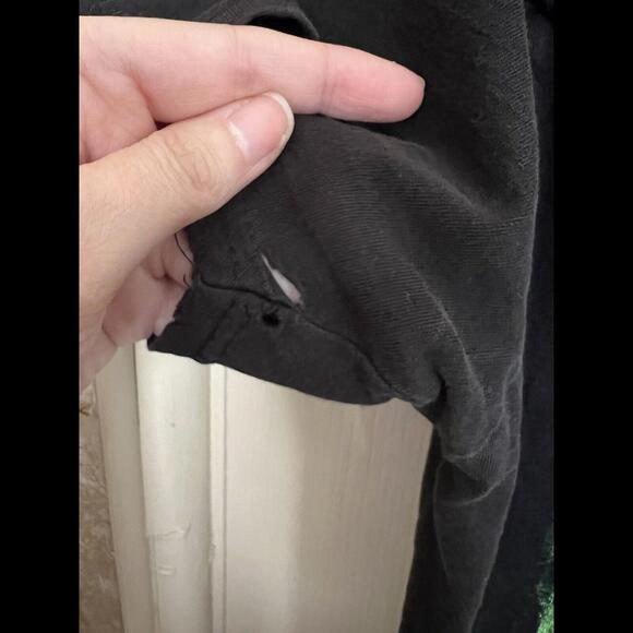 2 Ed Sheeran Shirts Men’s Small - Picture 9 of 9